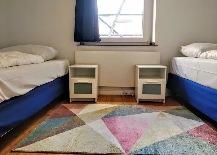 Bismarck Mainhouse *