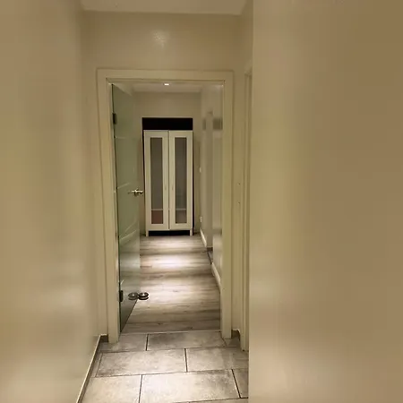 Bismarck Mainhouse Apartman *