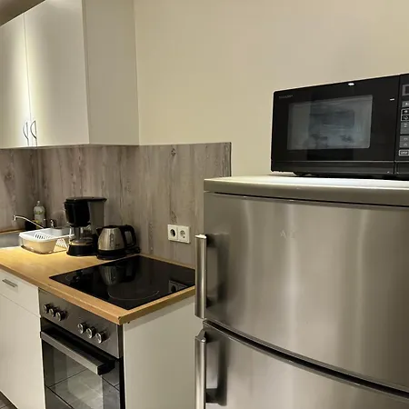 Bismarck Mainhouse *